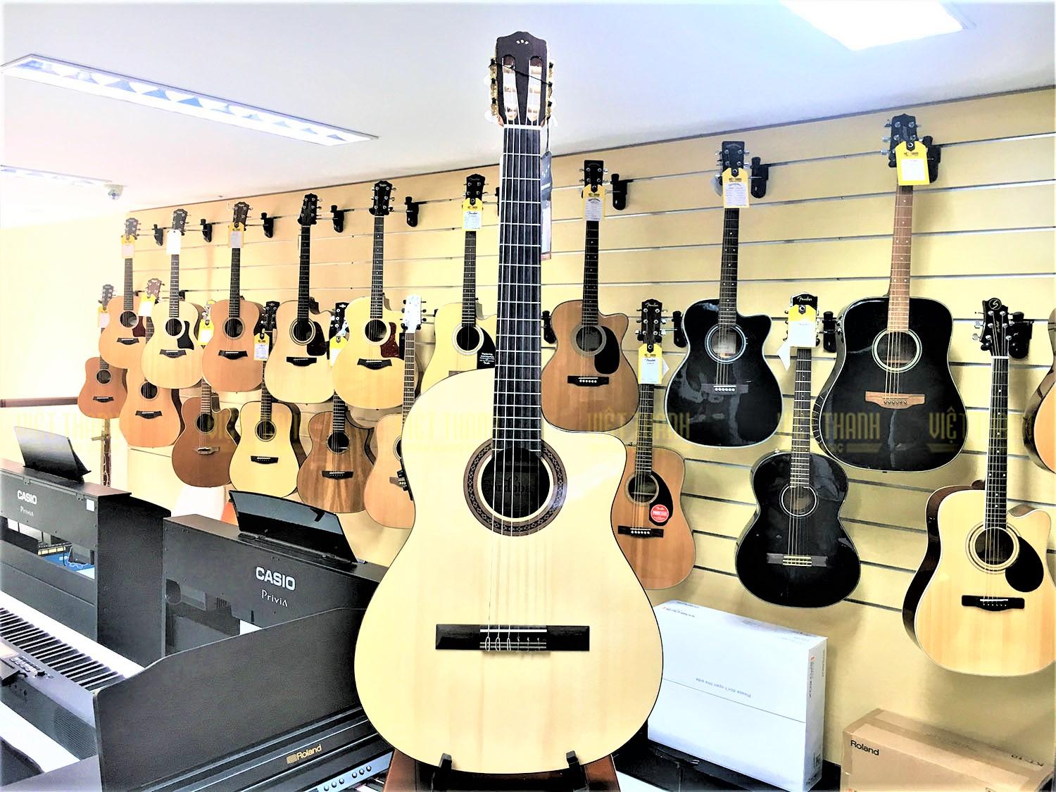 Đàn guitar classic Cordoba C5CE SP