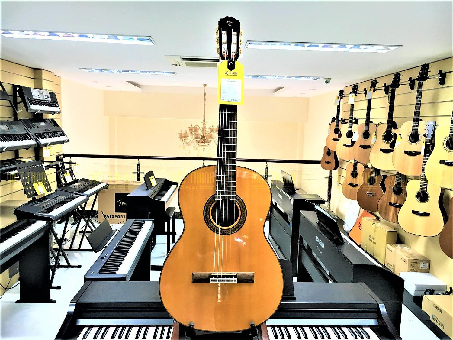 Đàn guitar Takamine GC5 NAT