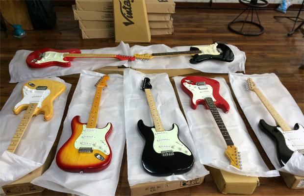 Đàn guitar điện