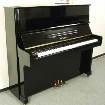 Yamaha U2